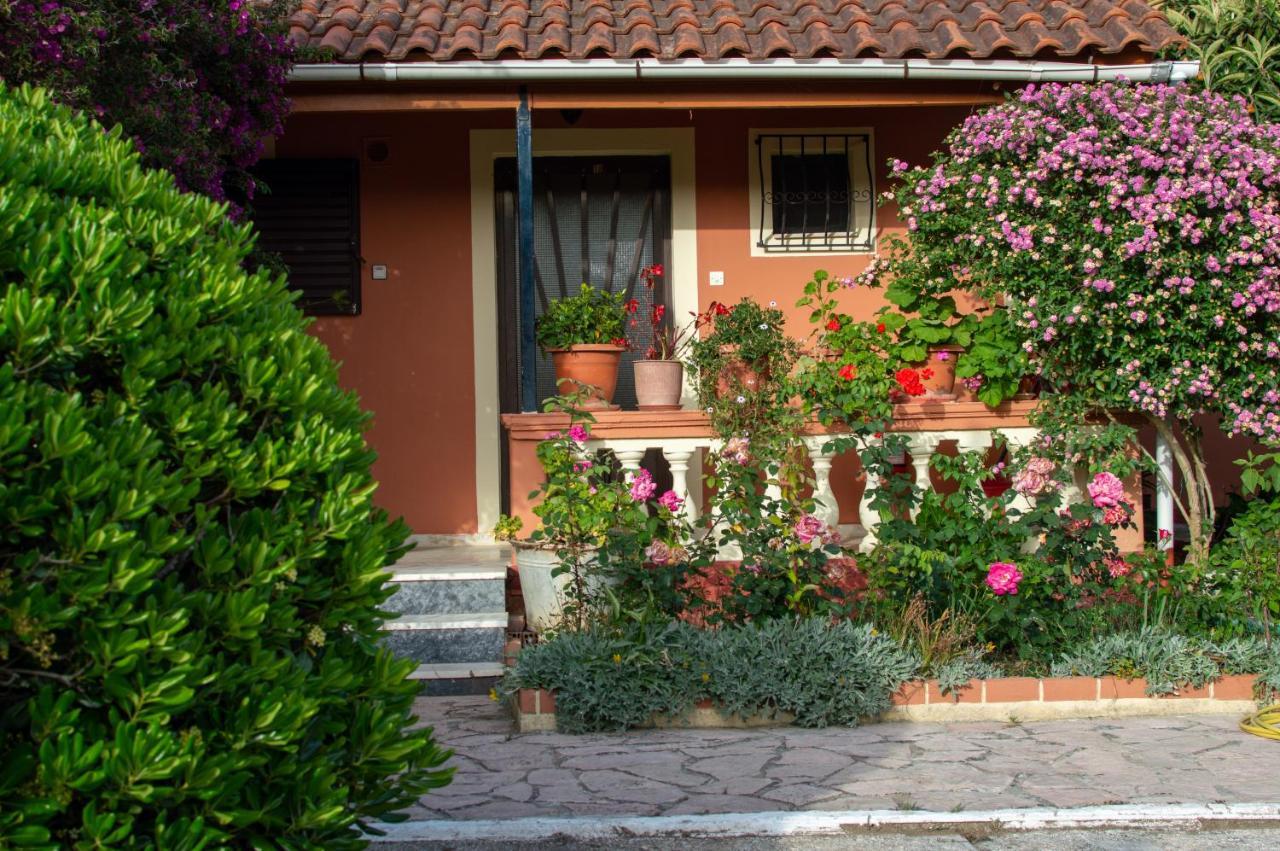 Сasa de vacaciones Rose Garden Melíkia
